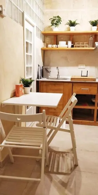 Charming Studio Flat In Cospicua 0*,  Malta