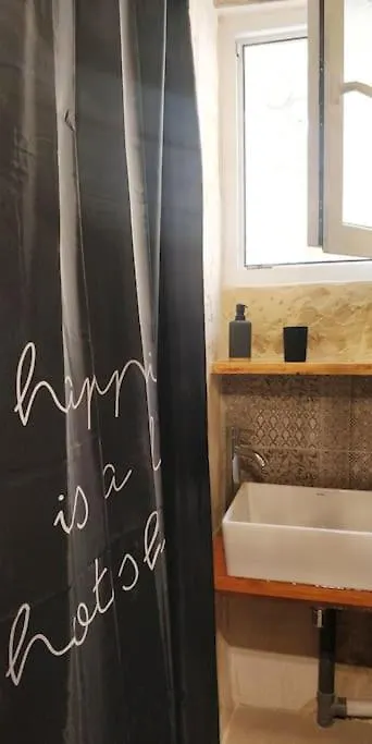 Charming Studio Flat In Cospicua