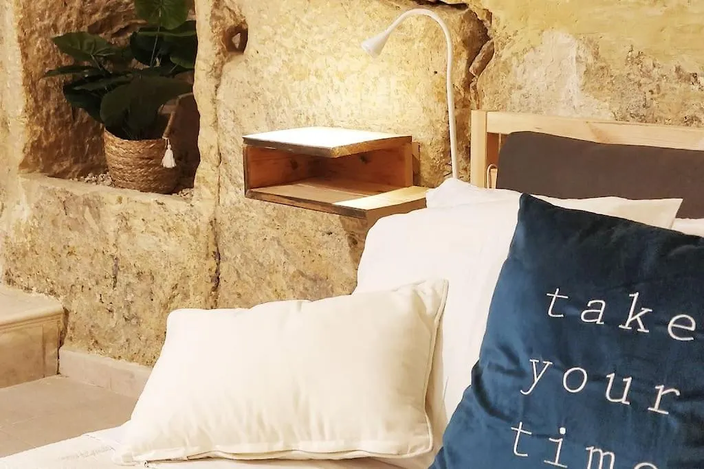 Apartment Charming Studio Flat In Cospicua